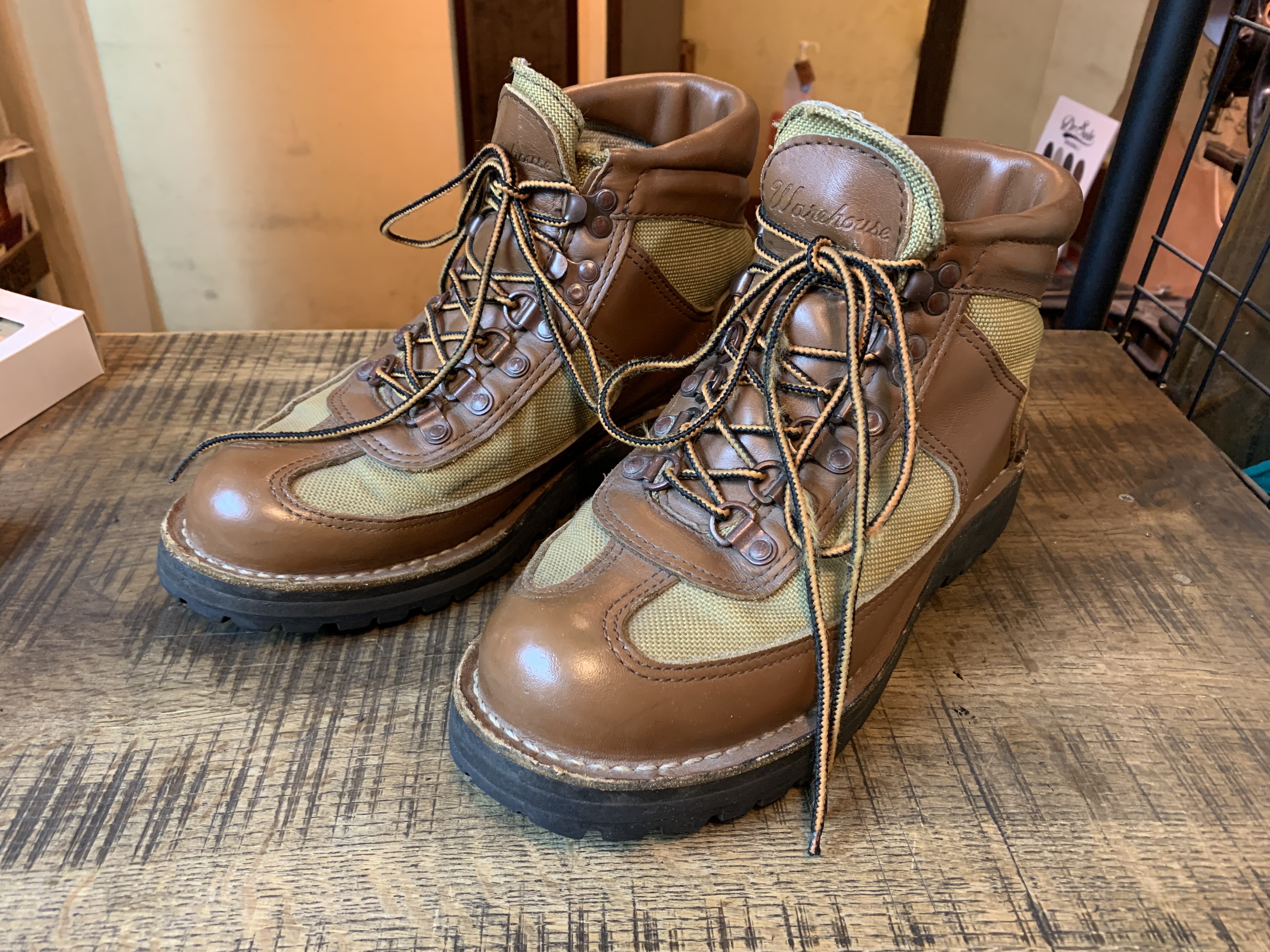 Danner フェザーライト WAREHOUSE別注 vibram#148ソール交換: ソールリペア＆カスタム RED CLOUD