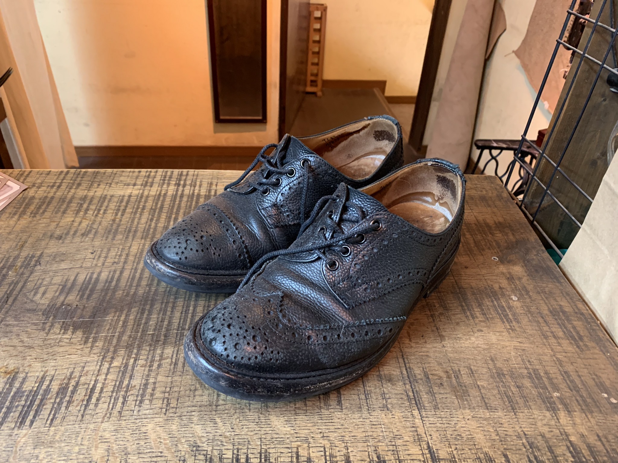 Tricker's(トリッカーズ)×NEPENTHES(ネペンテス) ウイングチップ ...