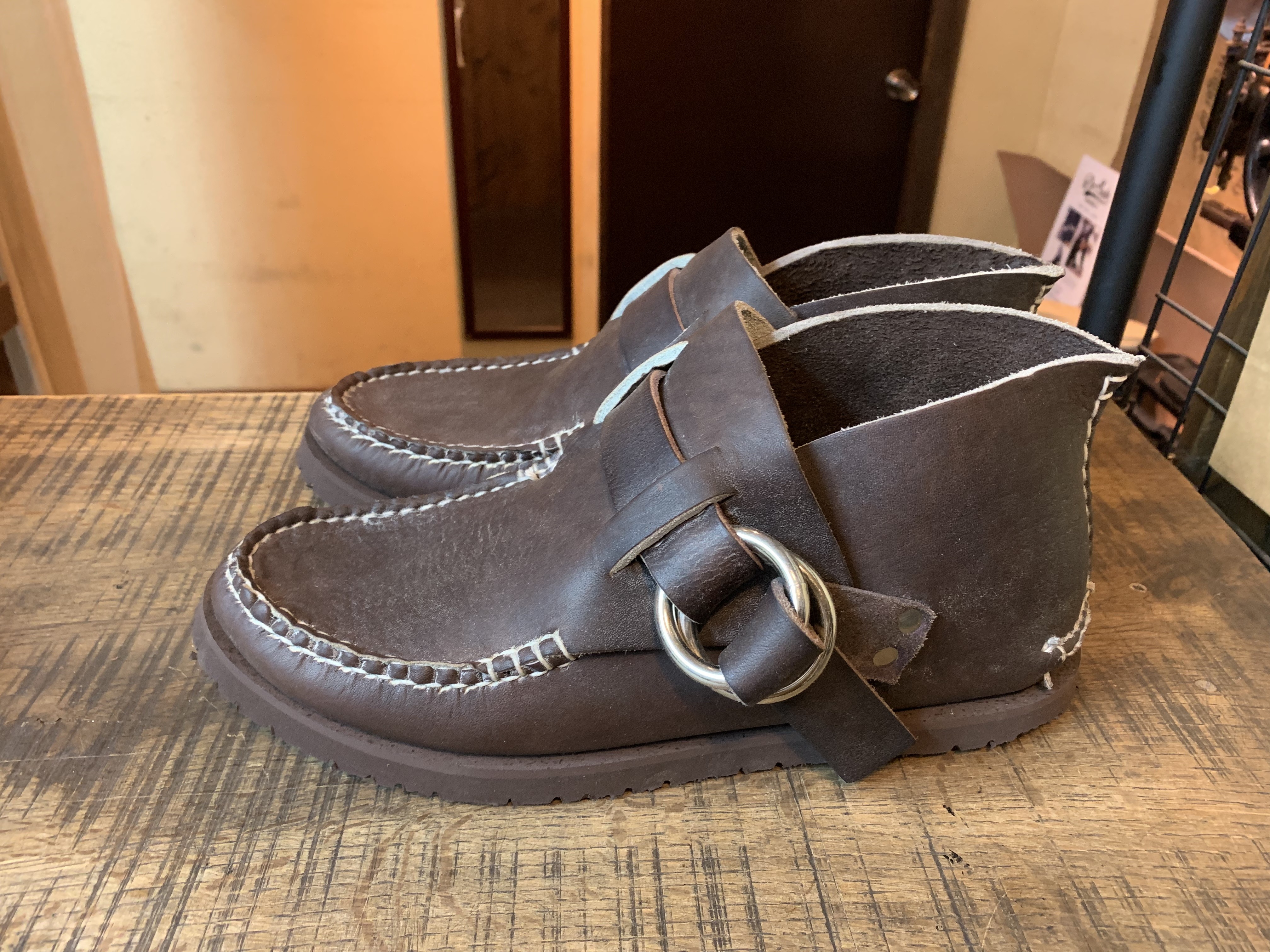 アローモカシン リングブーツ vibram#8327 ソール交換: ソールリペア