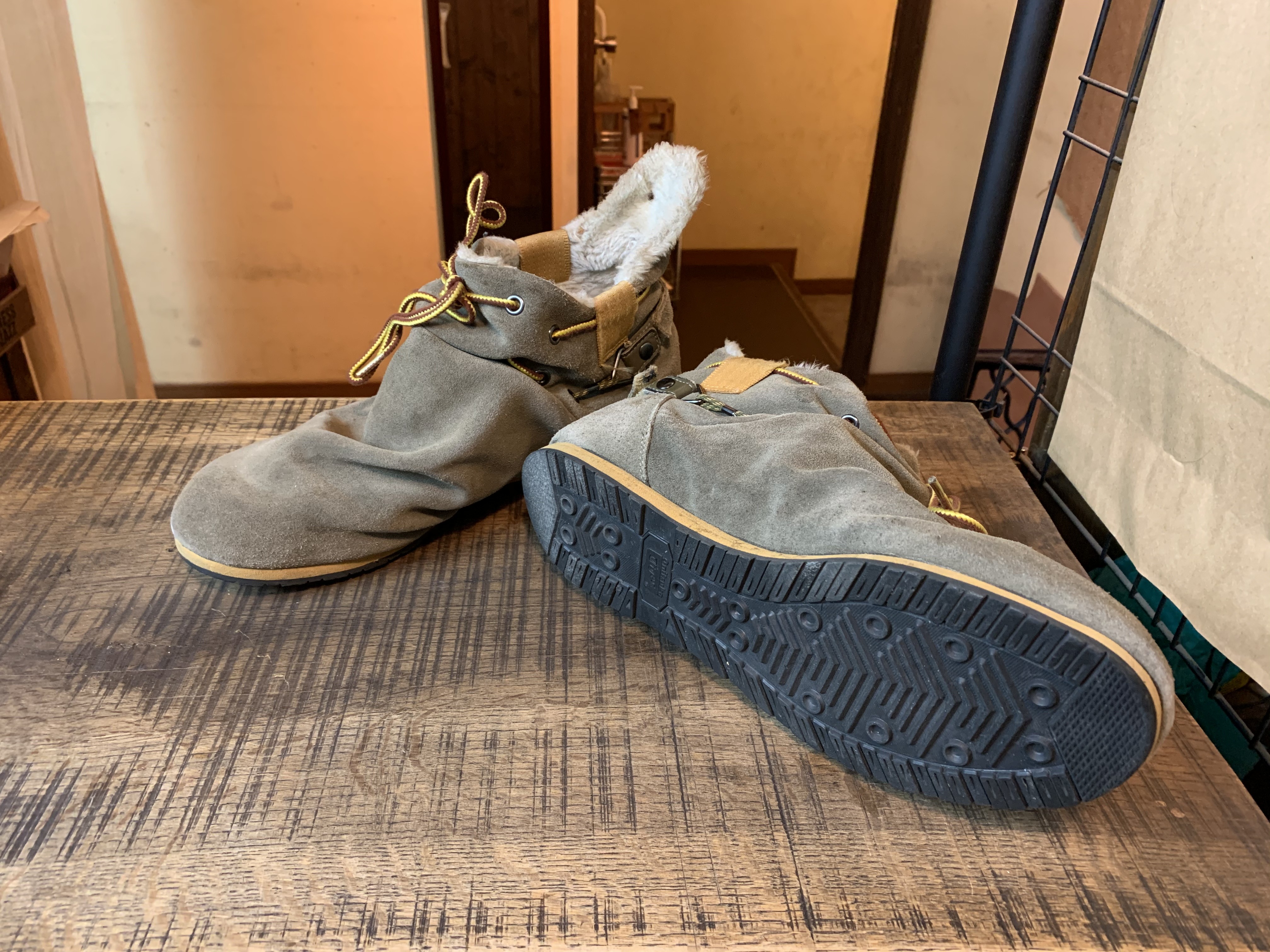 オニヅカタイガー　モンテブーツ　MONTE BOOTS　茶色 楽天市場】Onitsuka Tiger MONTE BOOTS【オニツカタイガー