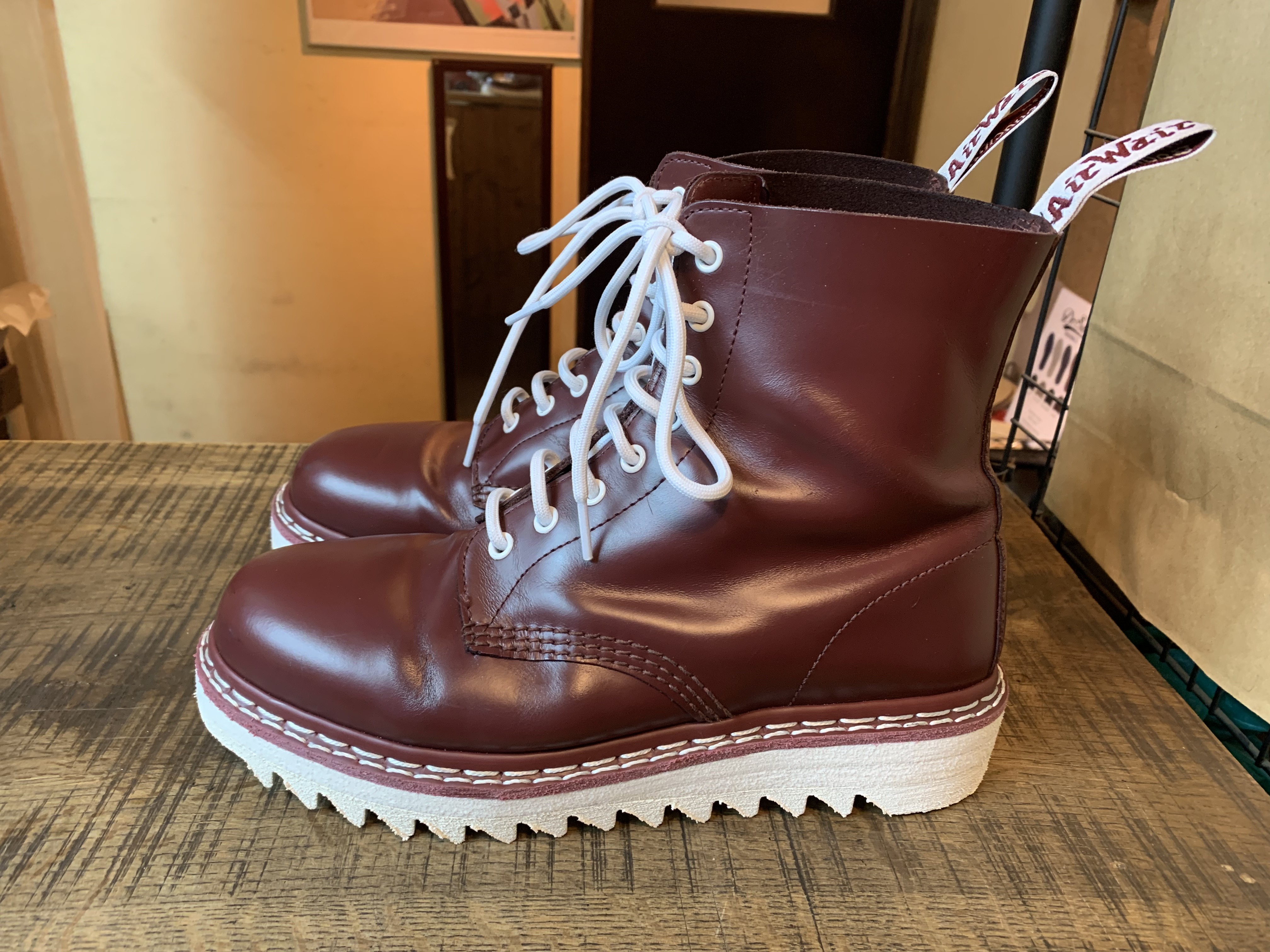 Dr.Martens(ドクターマーチン) 8ホールブーツ シャークソール ダブル