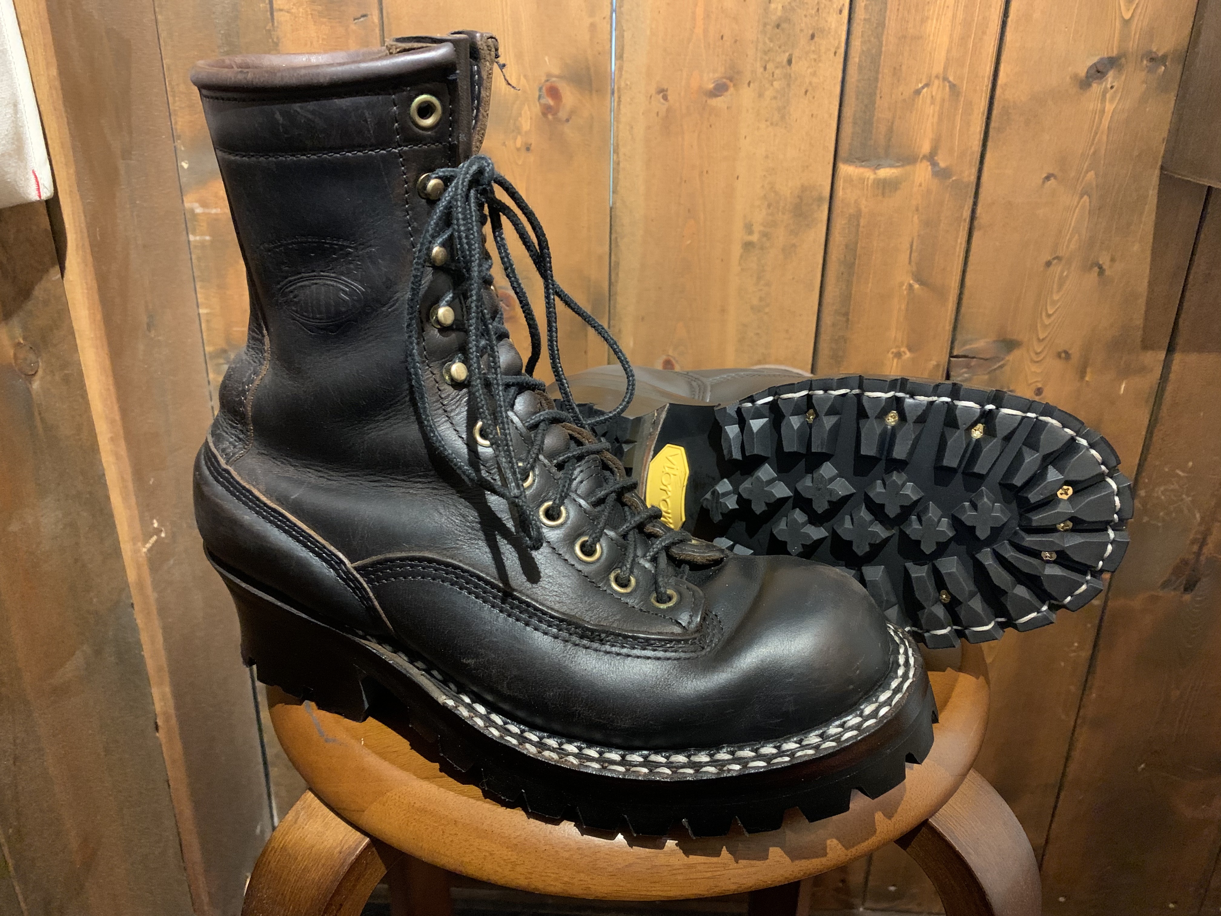 White's boots(ホワイツブーツ) スモークジャンパー vibram#100ソール