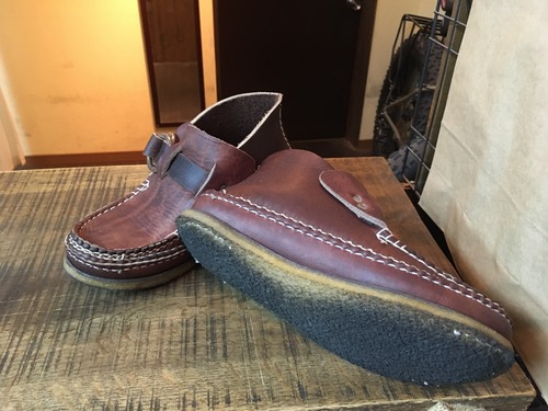 ARROW MOCCASIN（アローモカシン) vibram#2661 ガムライト