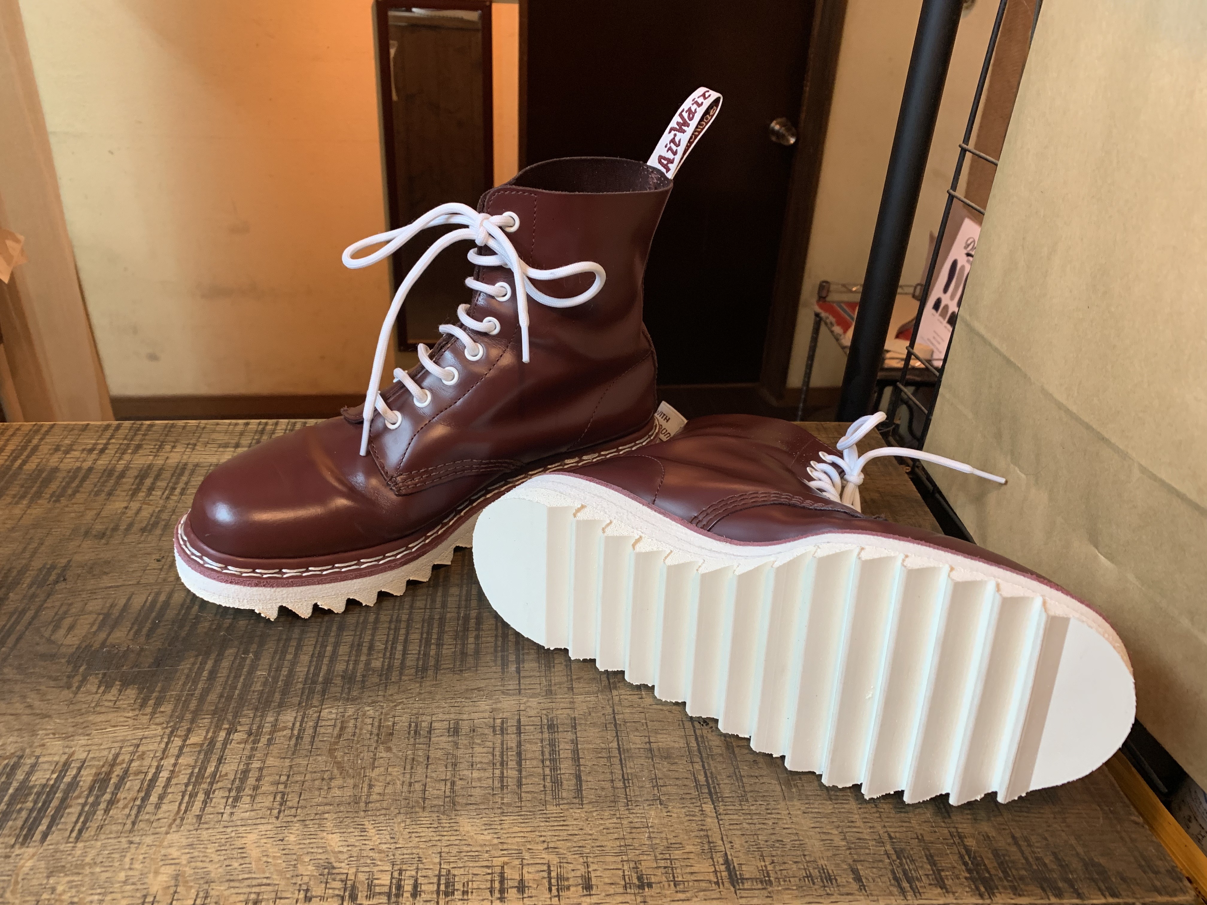 Dr.Martens(ドクターマーチン) 8ホールブーツ シャークソール ダブル