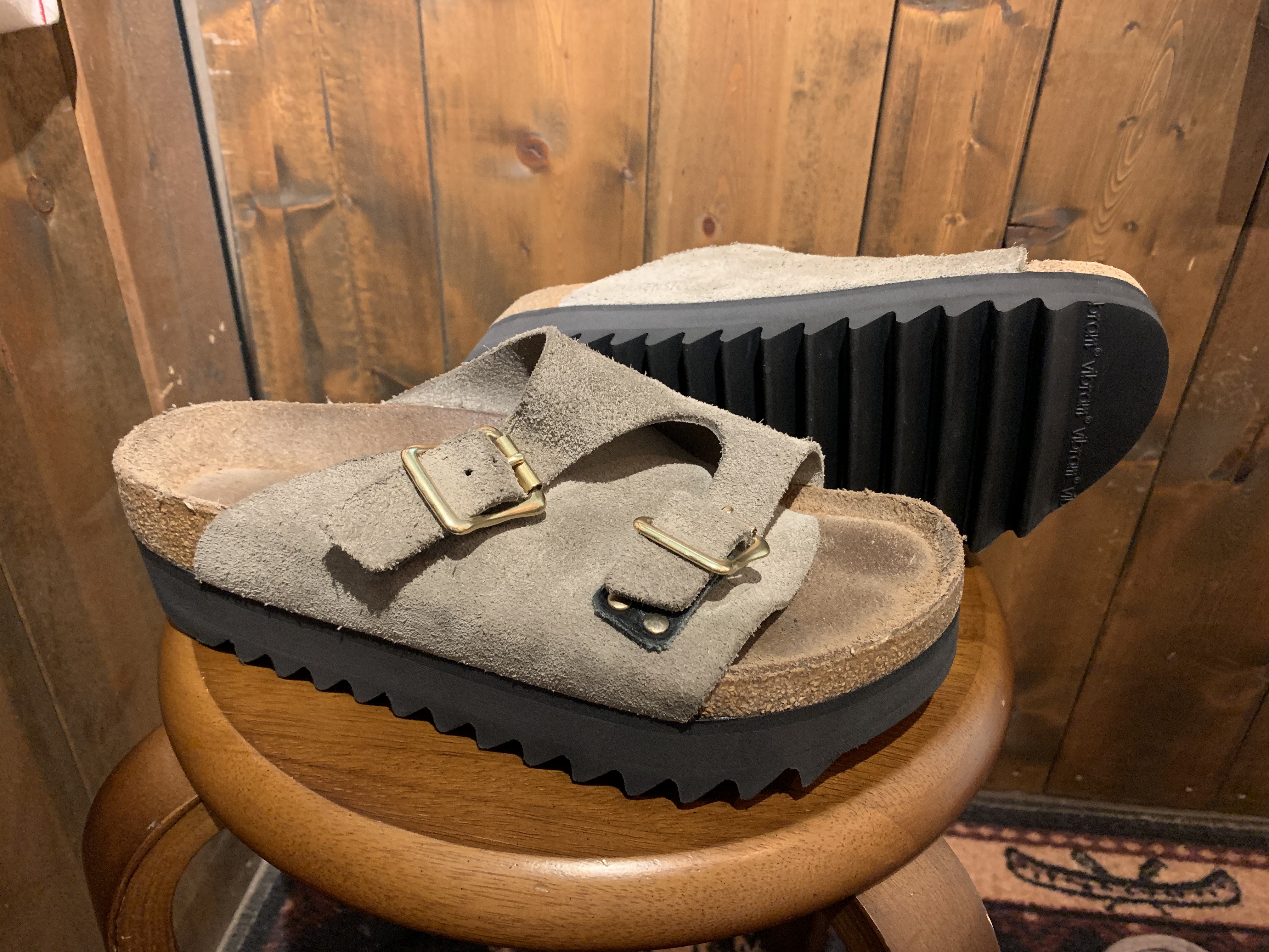 ビルケンシュトック チューリッヒ シャークソールカスタム バックル