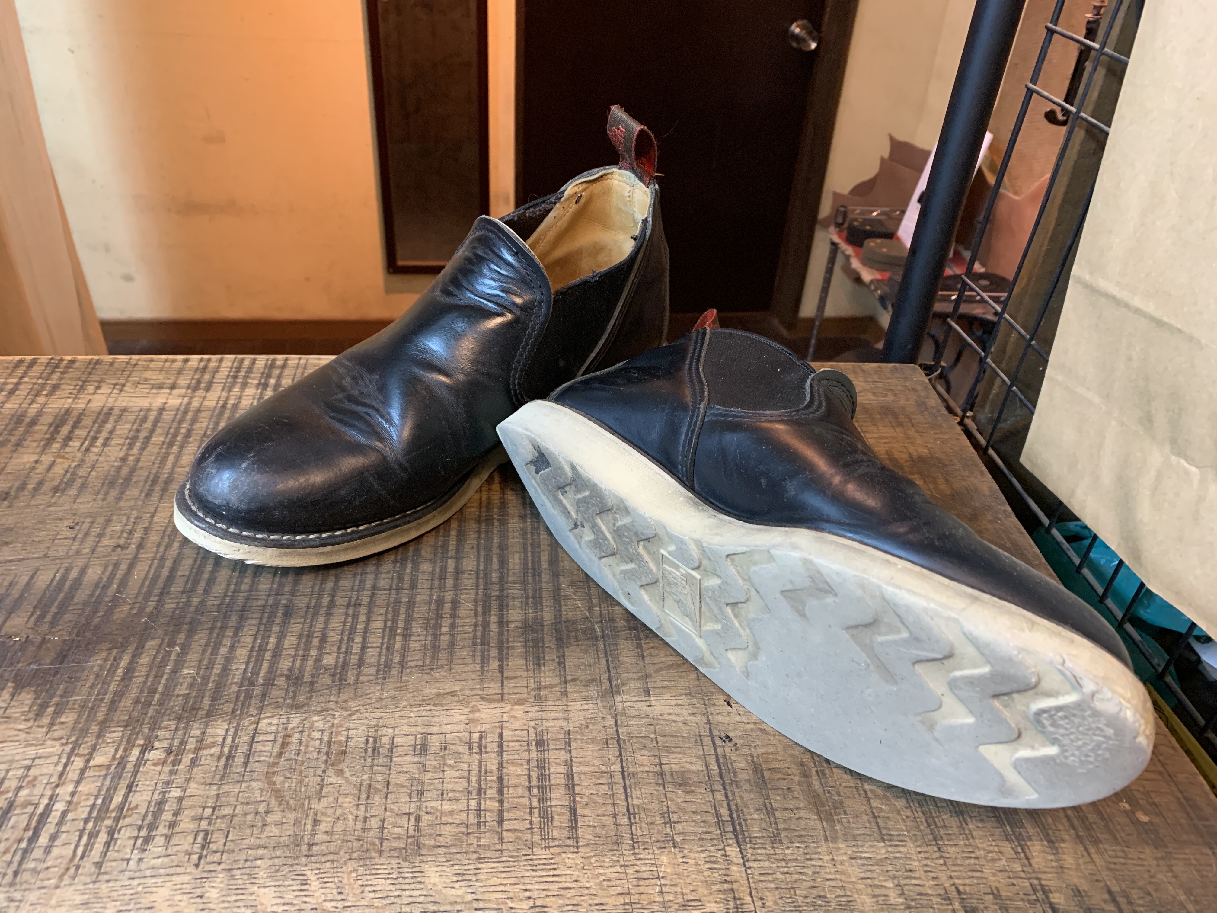 Redwing 8142 サイドゴアブーツ ロメオ vibram#100ソール交換: ソール