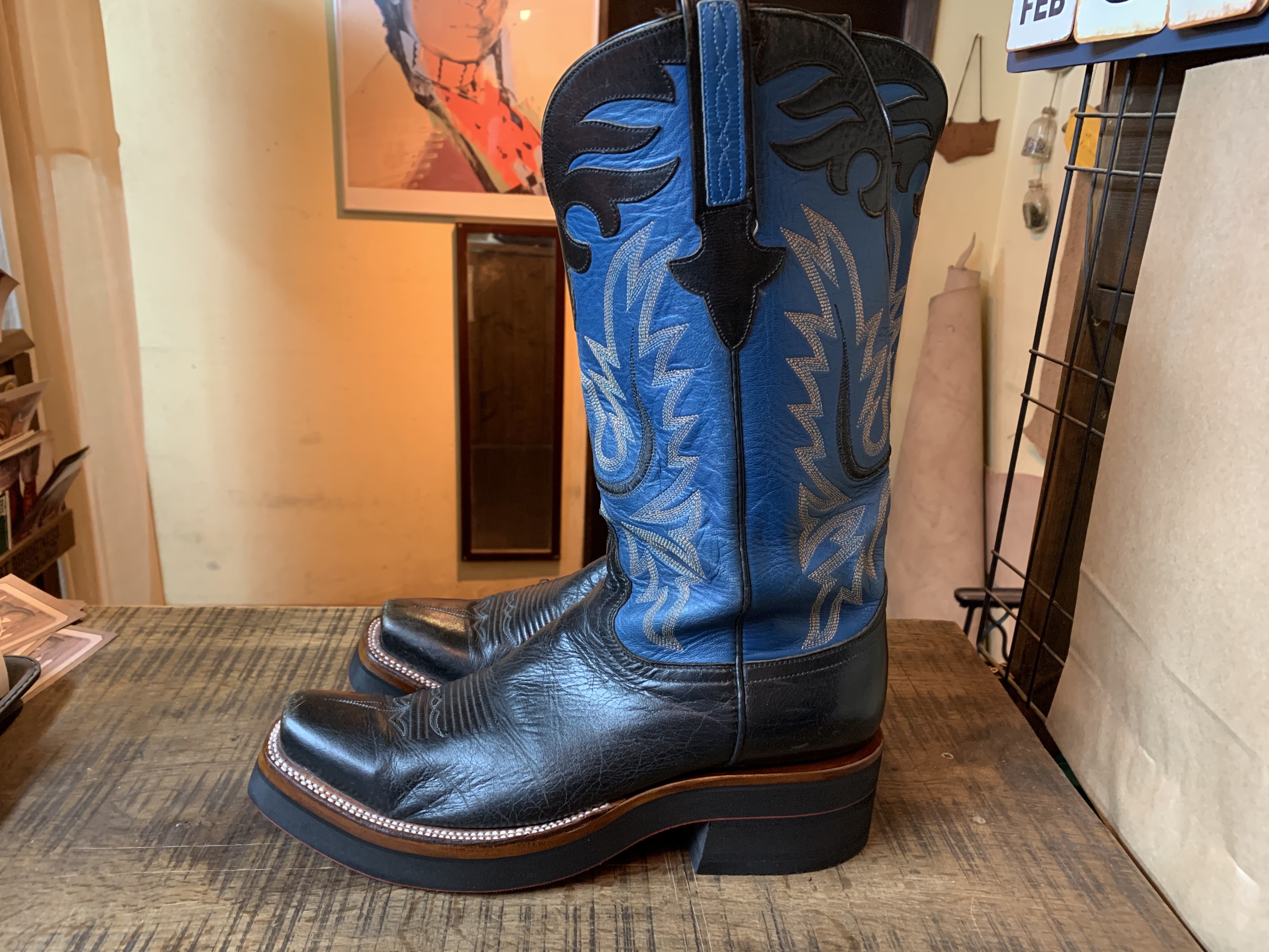 LUCCHESE(ルケーシー) ウエスタンブーツ クレープソール ローパー