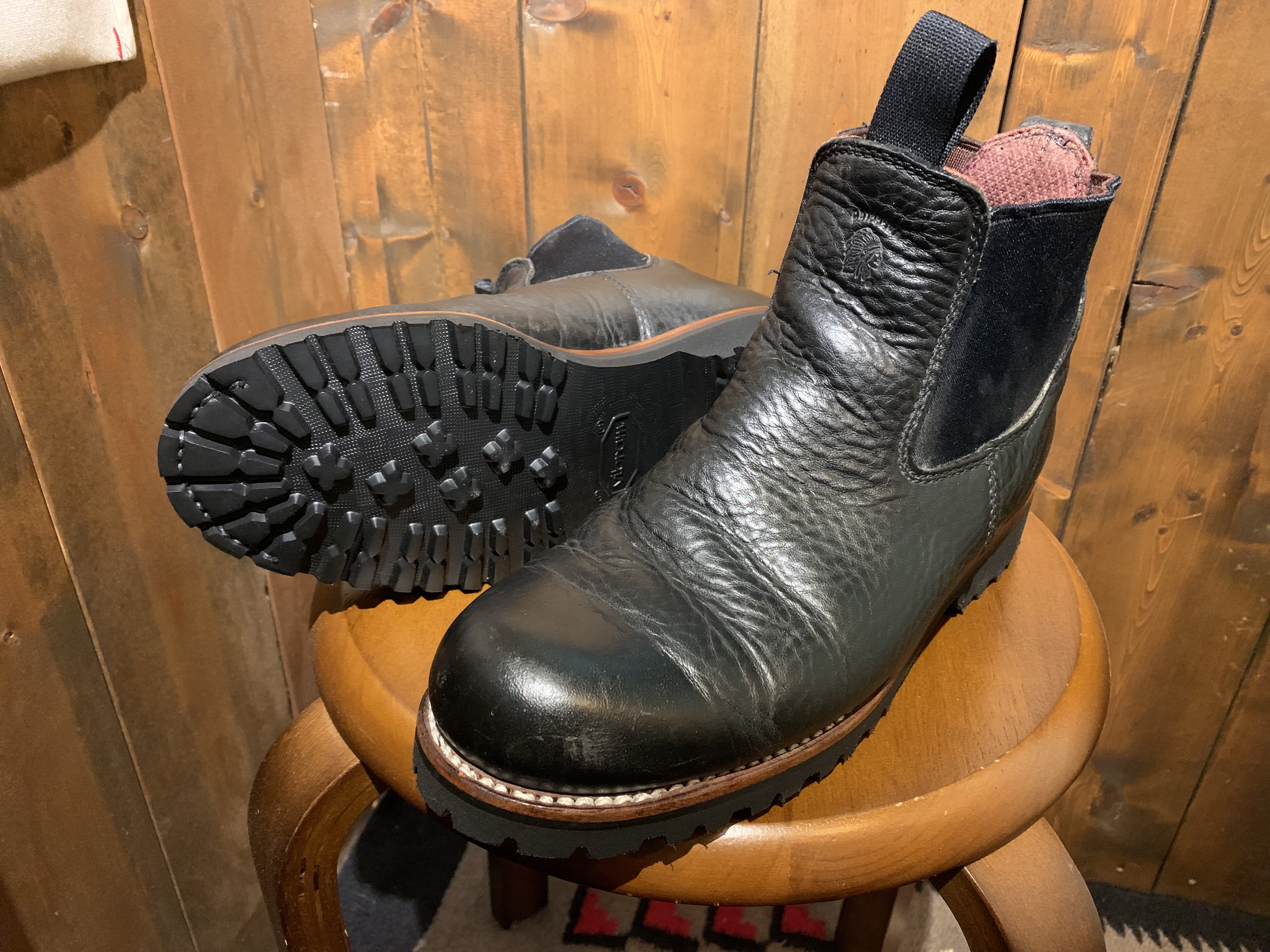 Chippewa(チペワ) サイドゴアブーツ vibram#8303 ソール交換: ソール