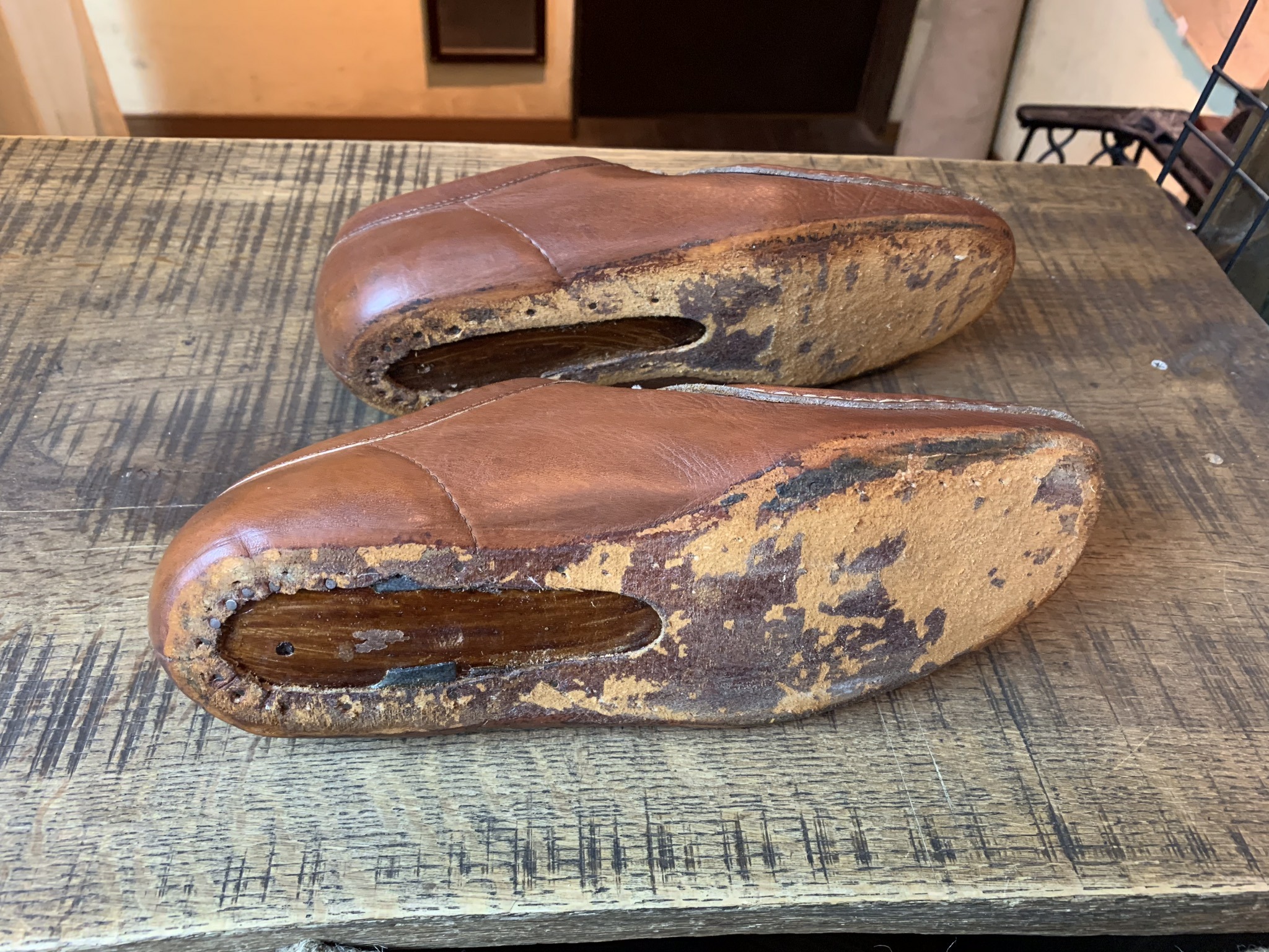 Clarks (クラークス) ワラビー vibram#2021ソール交換: ソール