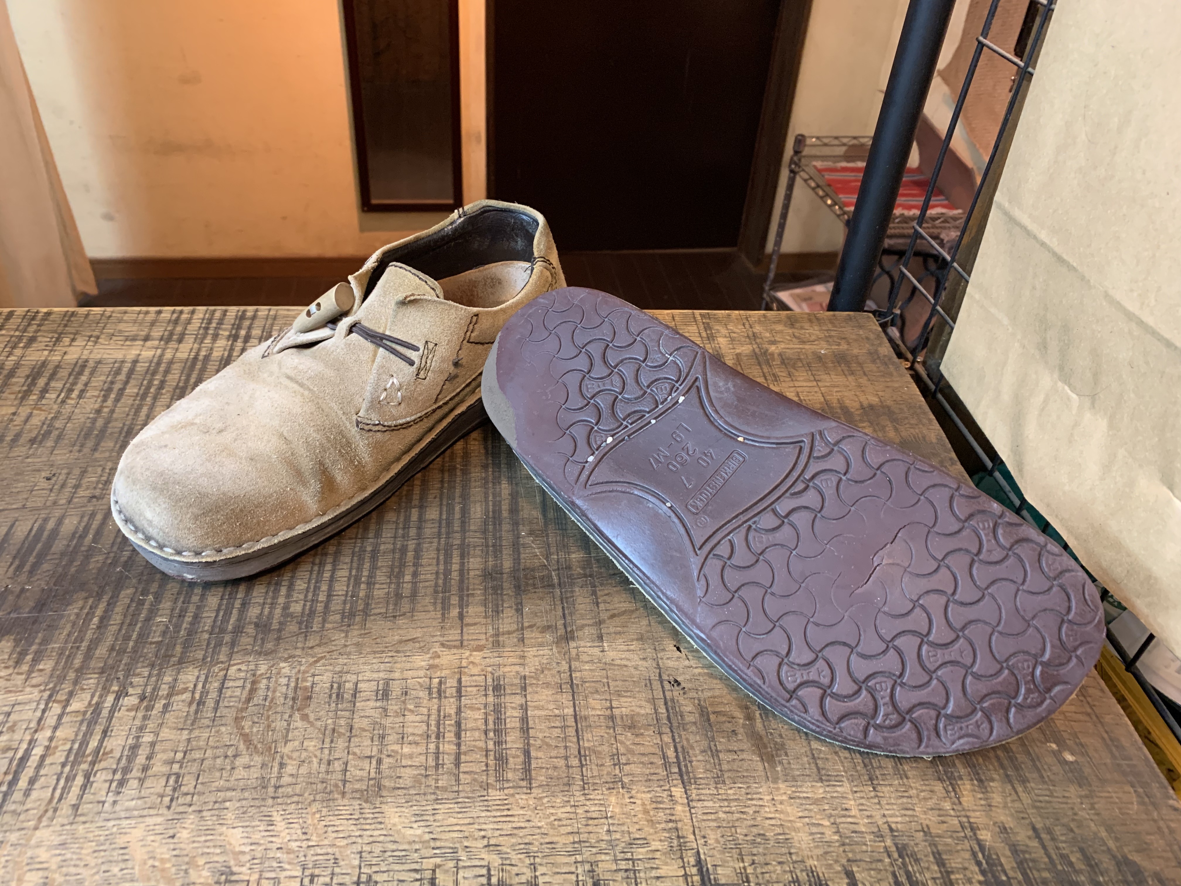 ビルケンシュトック フットプリンツ vibramソール交換修理