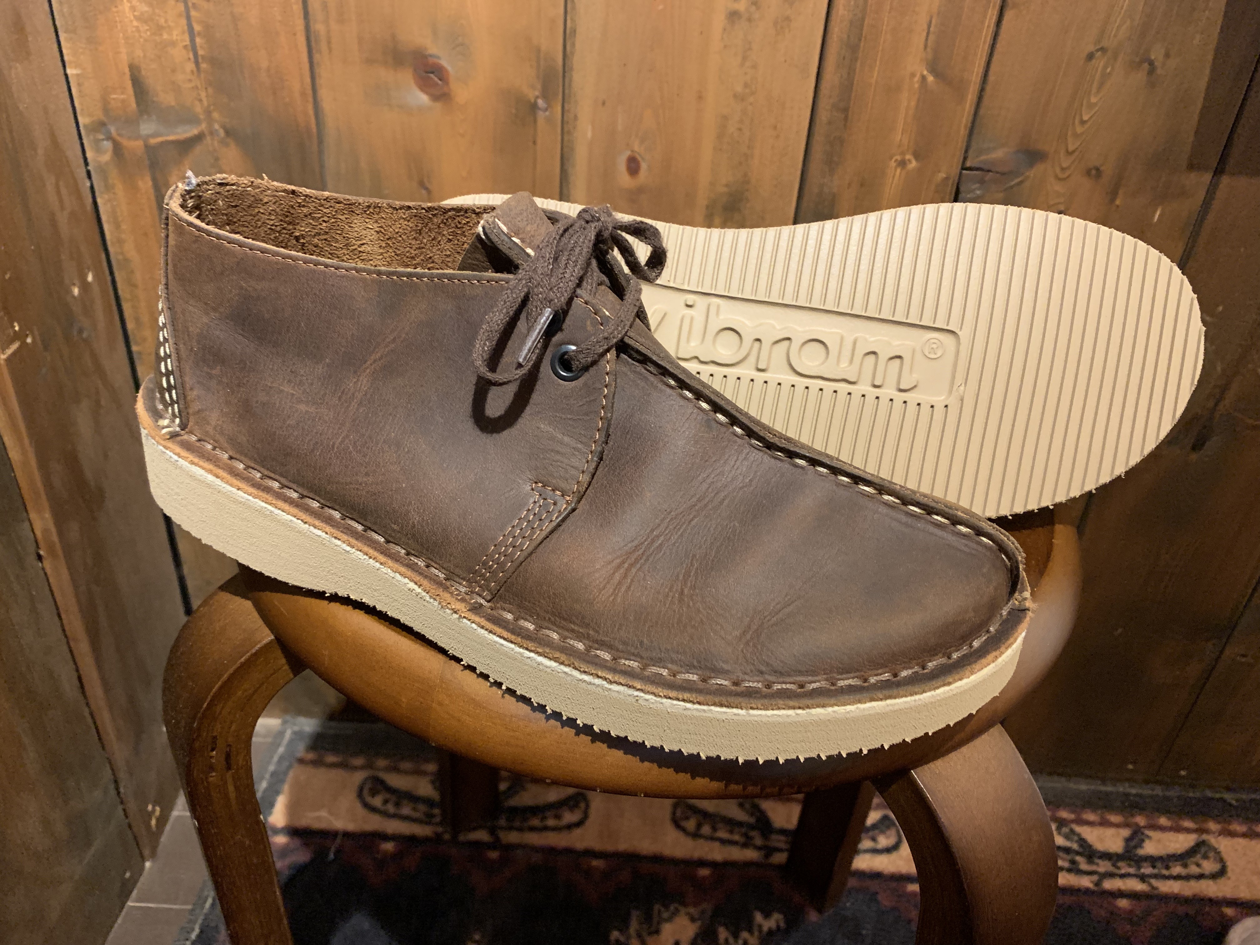 Clarks(クラークス) デザートトレック vibram#2060ソール交換: ソール