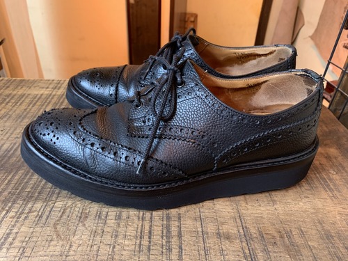 Tricker's(トリッカーズ)×NEPENTHES(ネペンテス) ウイングチップ