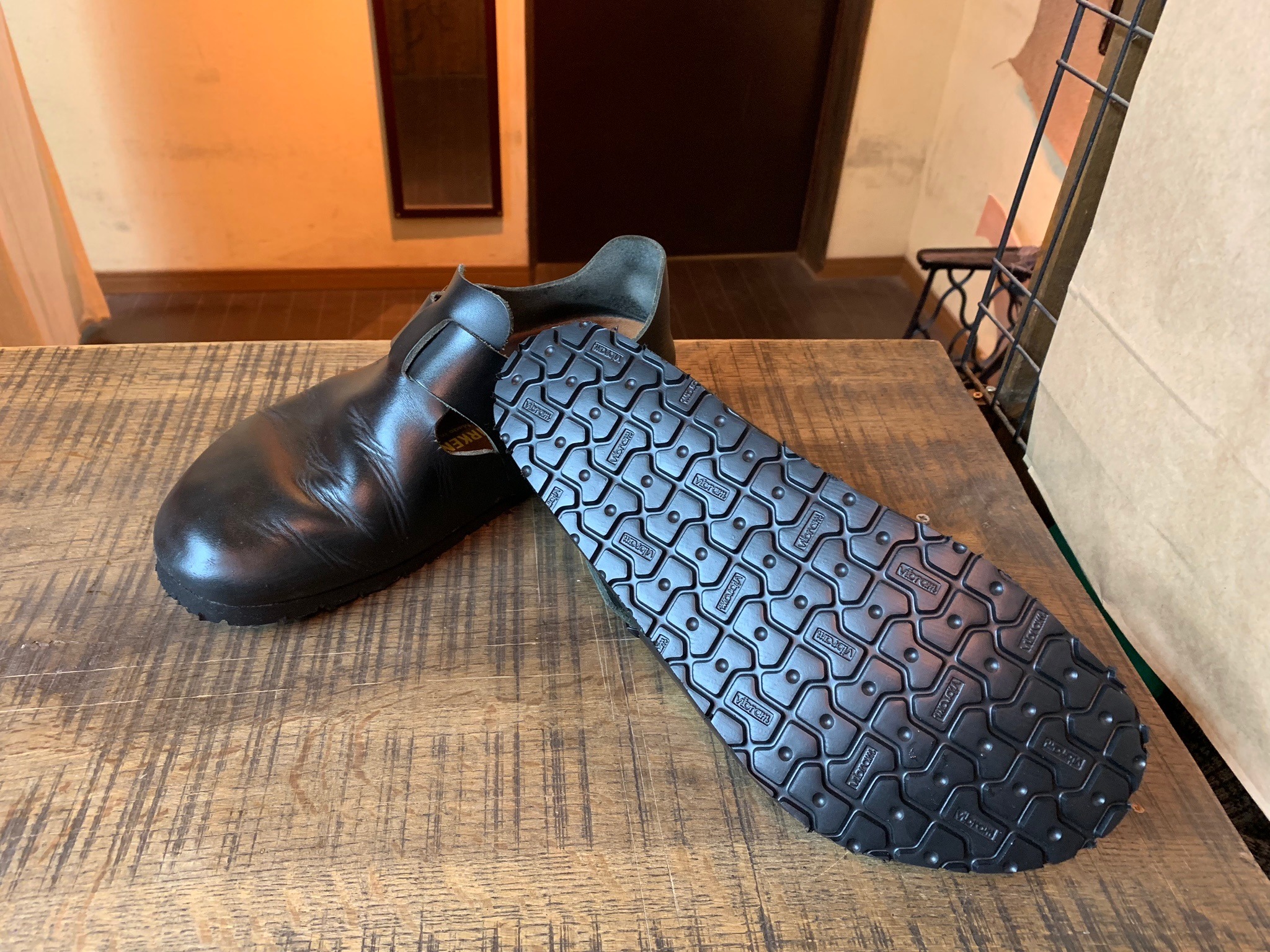 ビルケンシュトック ロンドン & モンタナ vibramEVA ソール交換