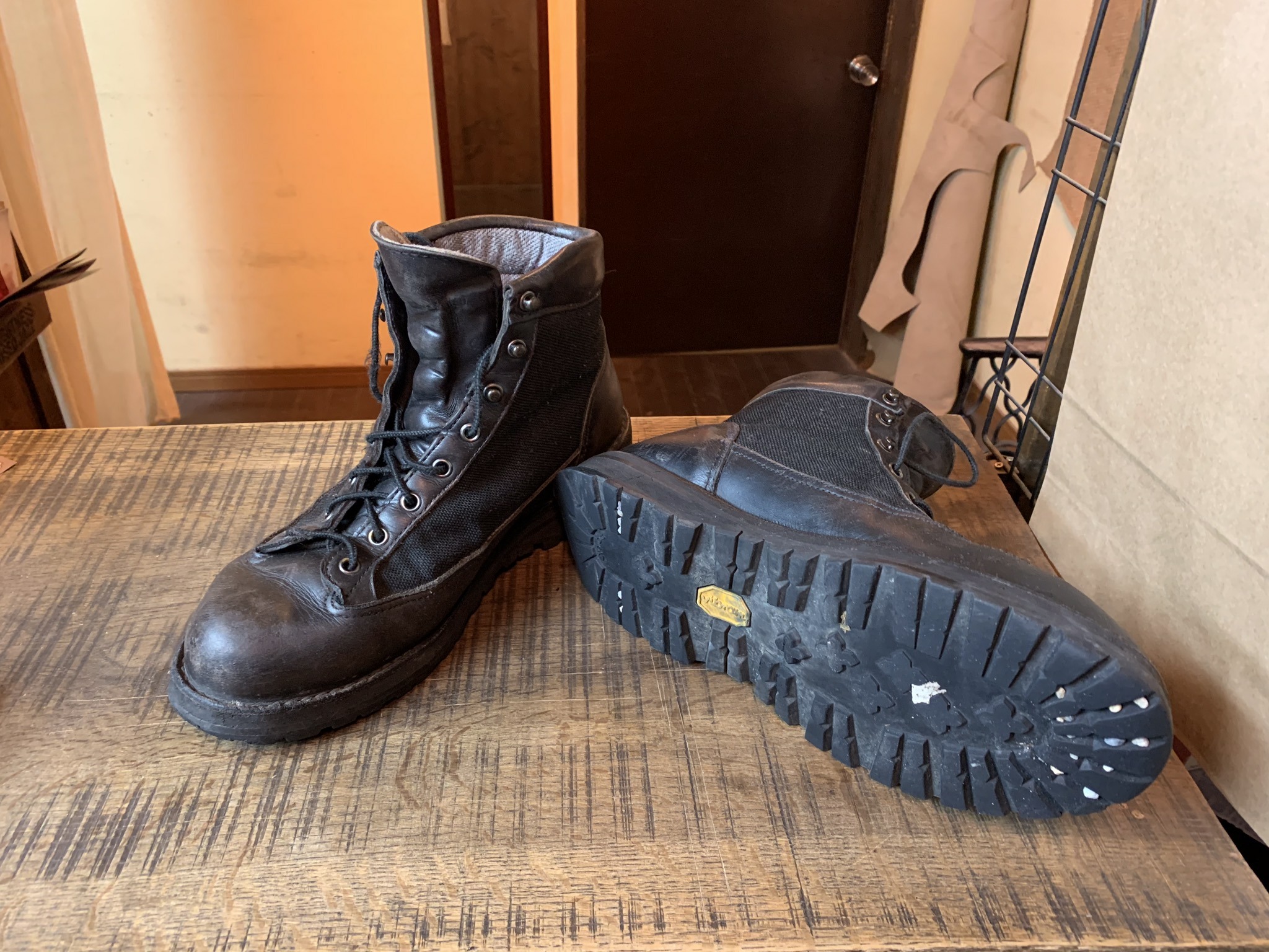 Danner(ダナー) ダナーライト vibram#148クレッターリフトソール交換