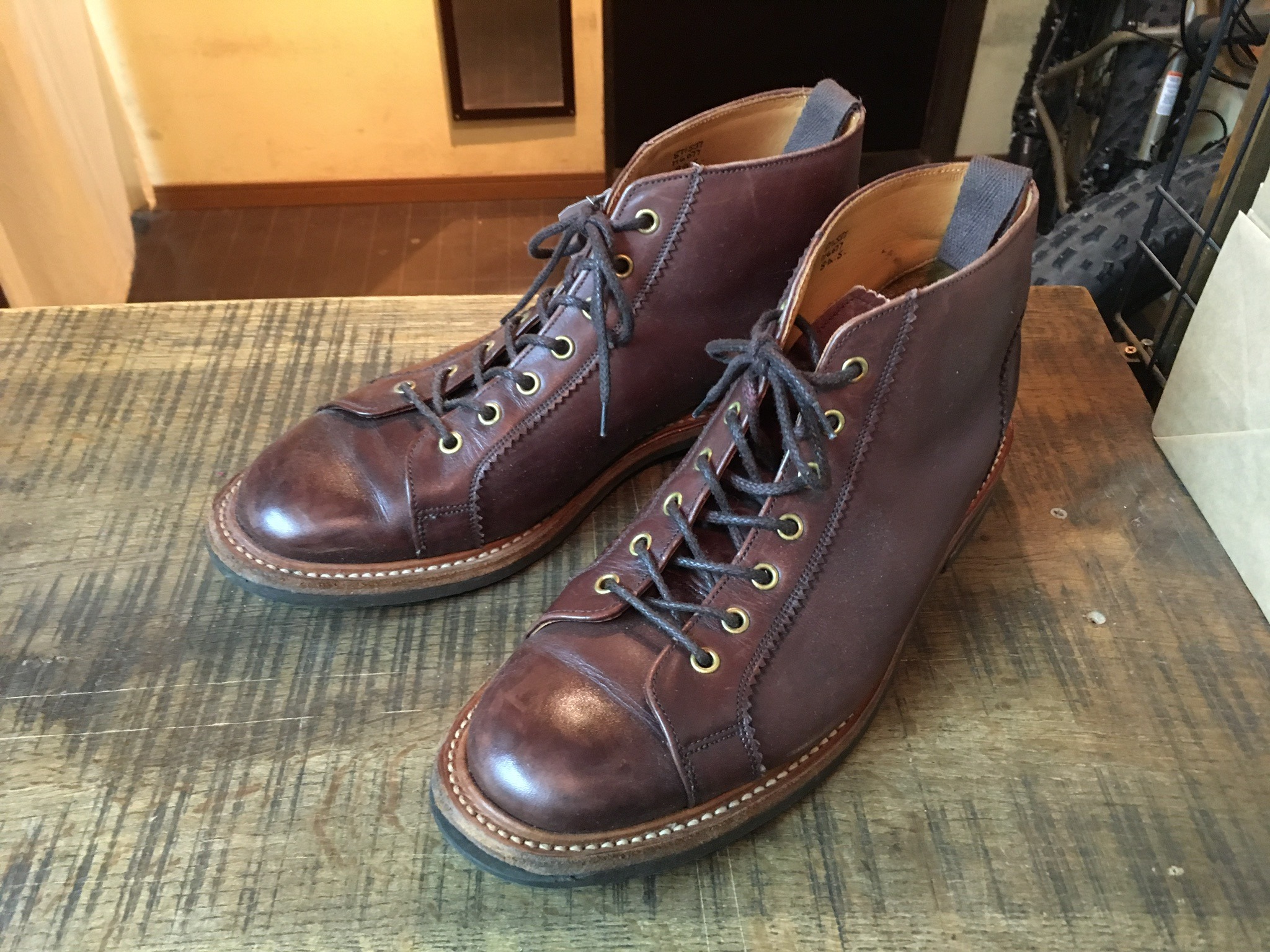 Tricker's(トリッカーズ) モンキーブーツ フロントダブルレザーミッド