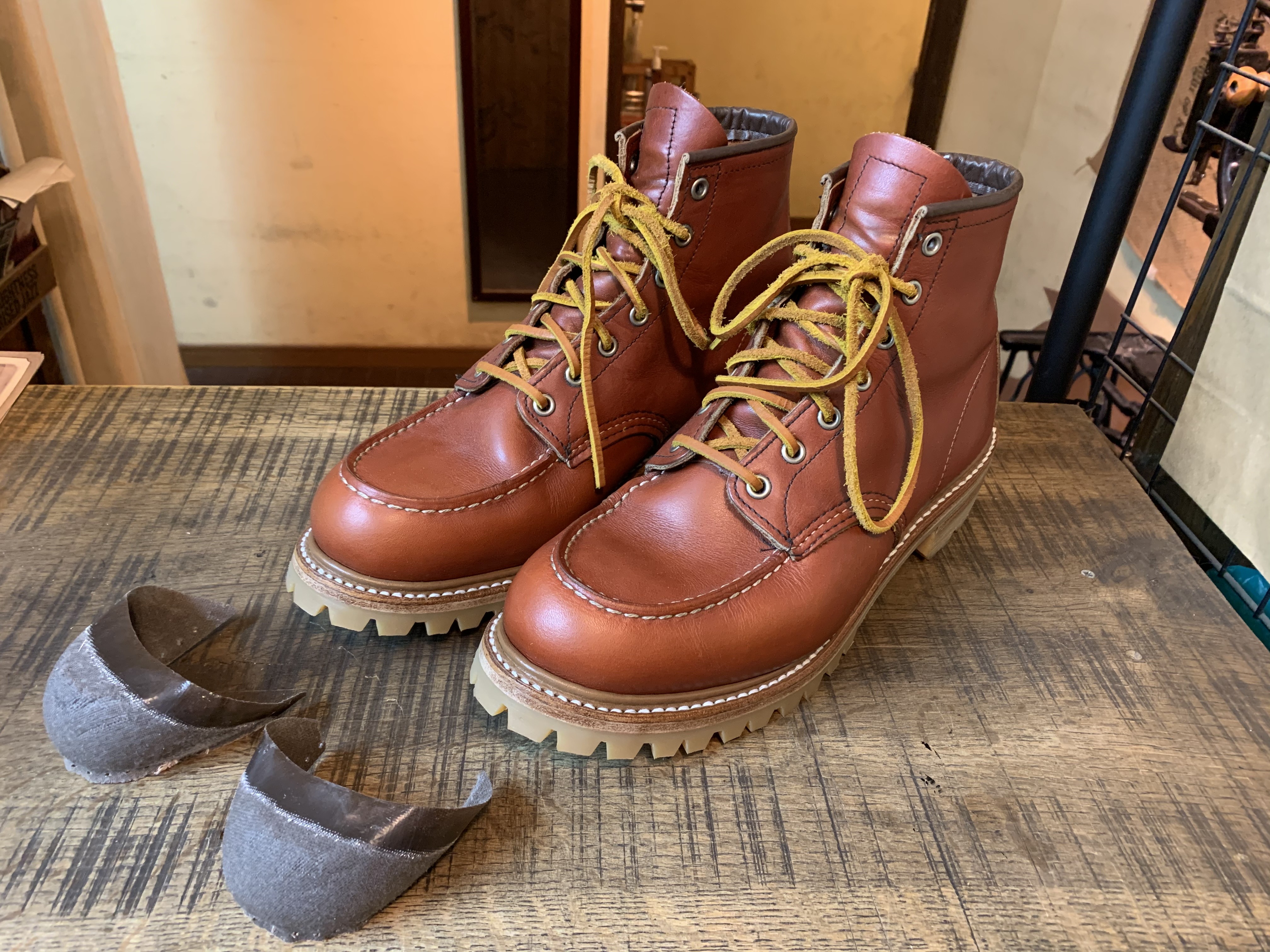 Redwing 8175 シングルレザーミッド vibram#100(ハニー) ソール
