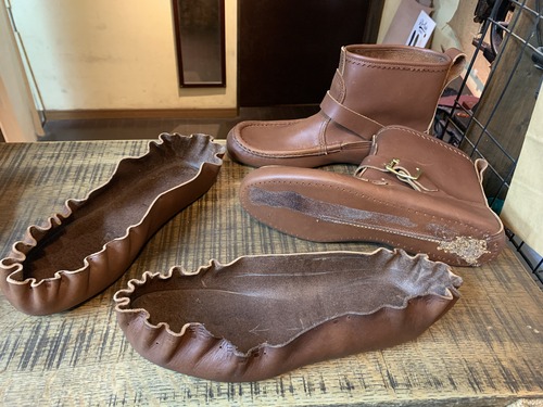 ラッセルモカシン ノックアバウト ダブルモカシンカスタム vibram#2060: ソールリペア＆カスタム RED CLOUD