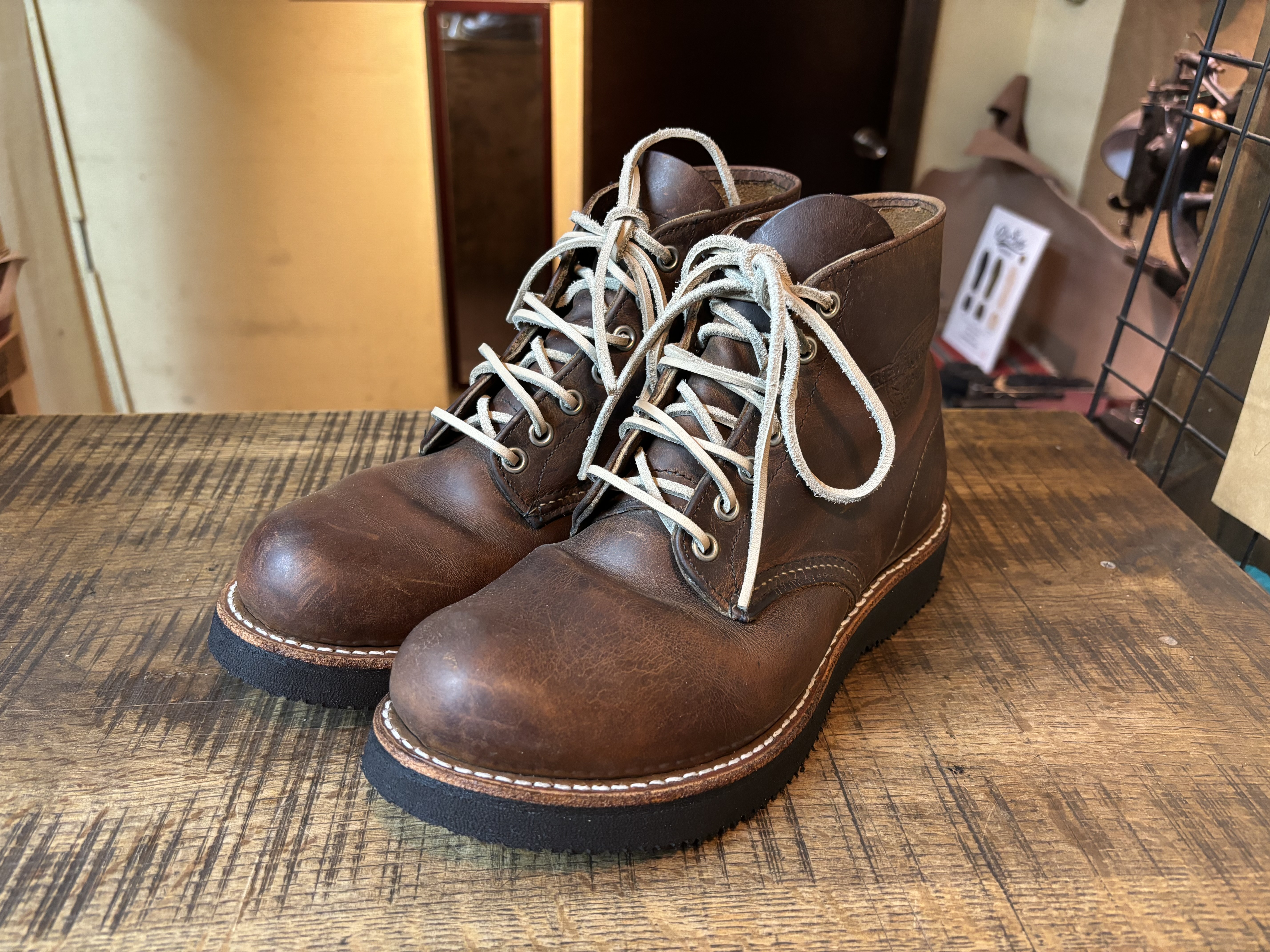 Redwing 9111 6inch PLAIN TOE ブーツ Rough&Tough vibram#2060
