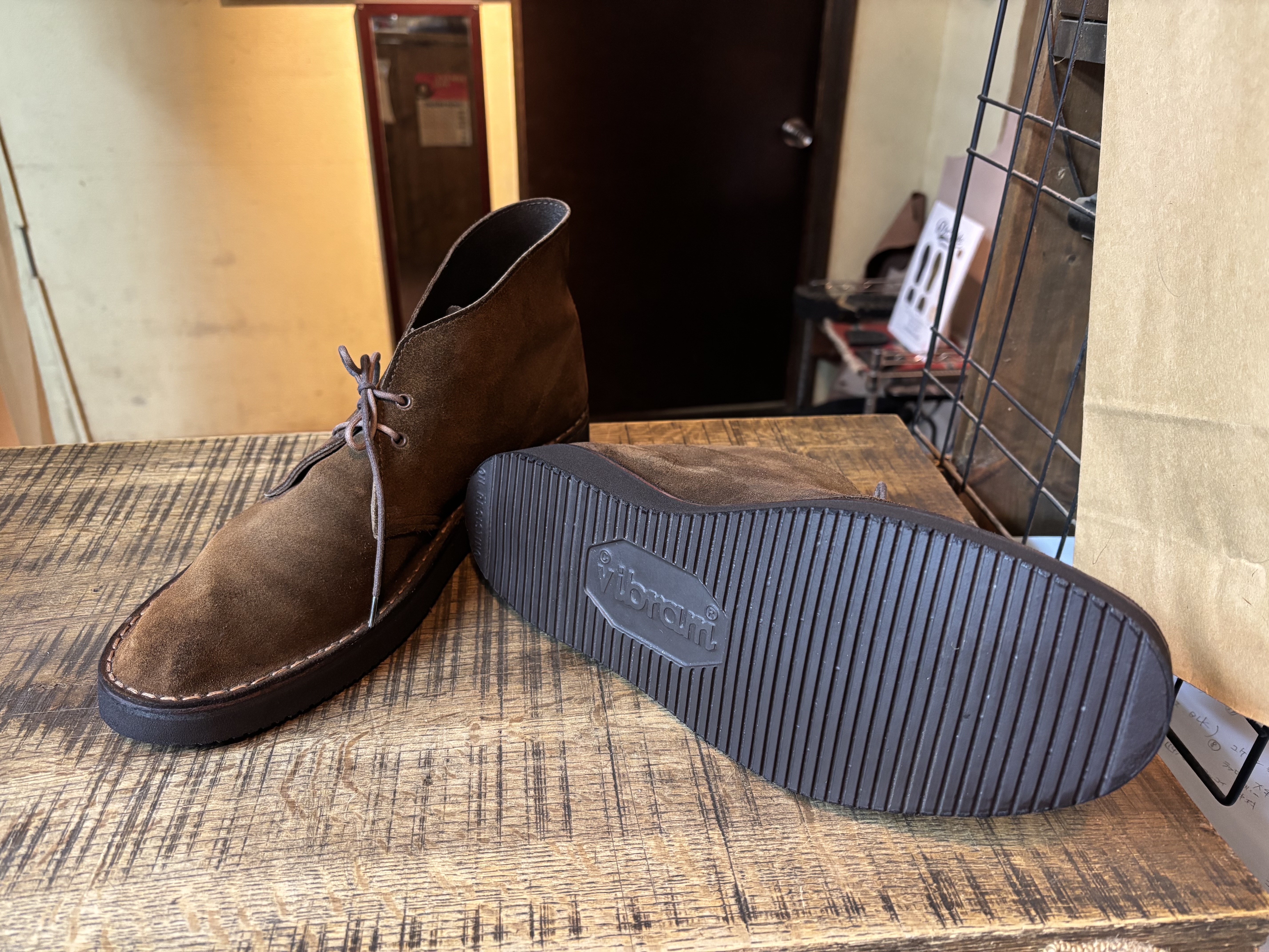 Clarks(クラークス) デザートブーツ vibram#2021ソール交換: ソール