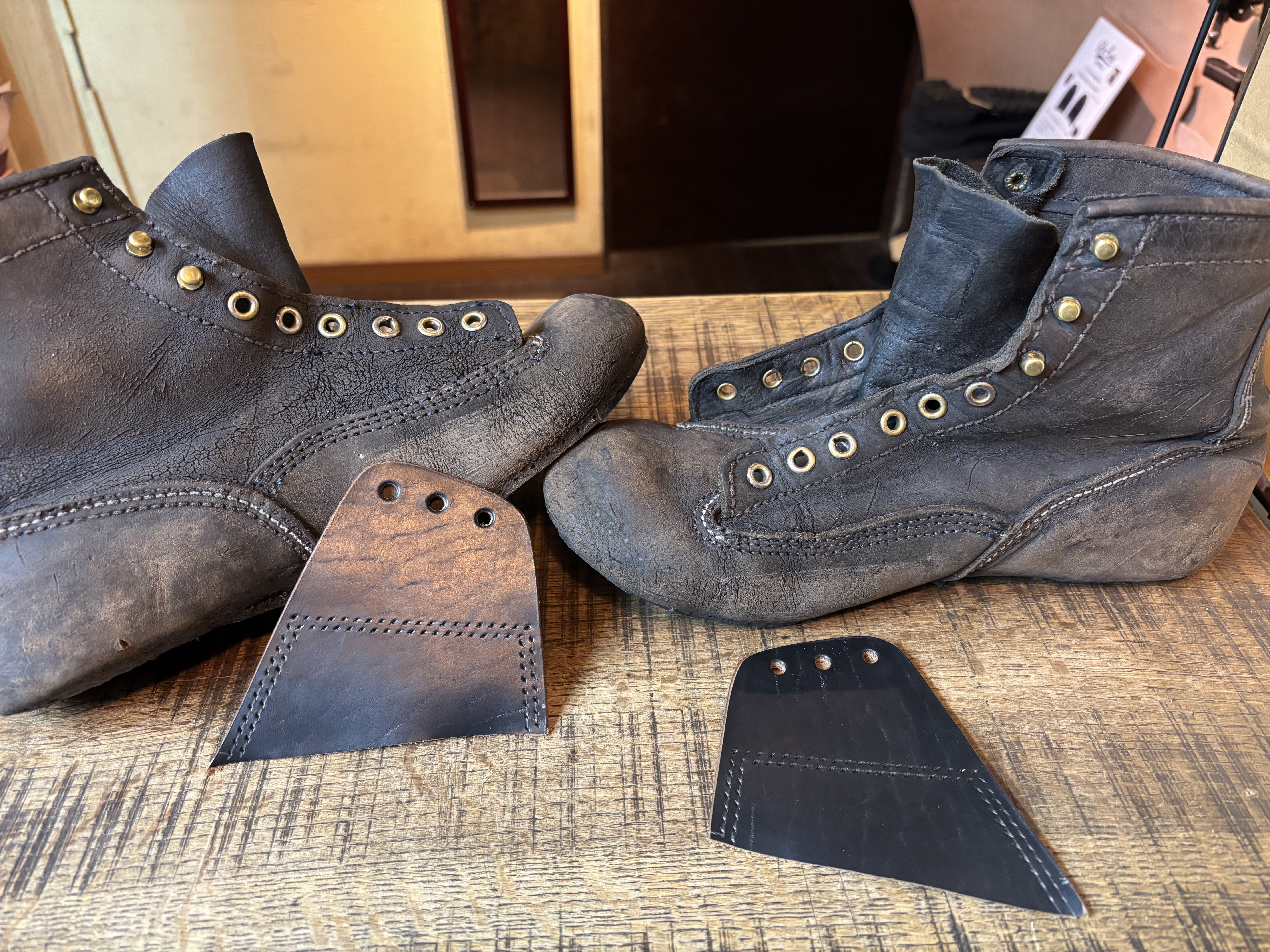 LONE WOLF(ロンウルフ) ロガーブーツ vibram#100fire&ice 耐熱カスタム