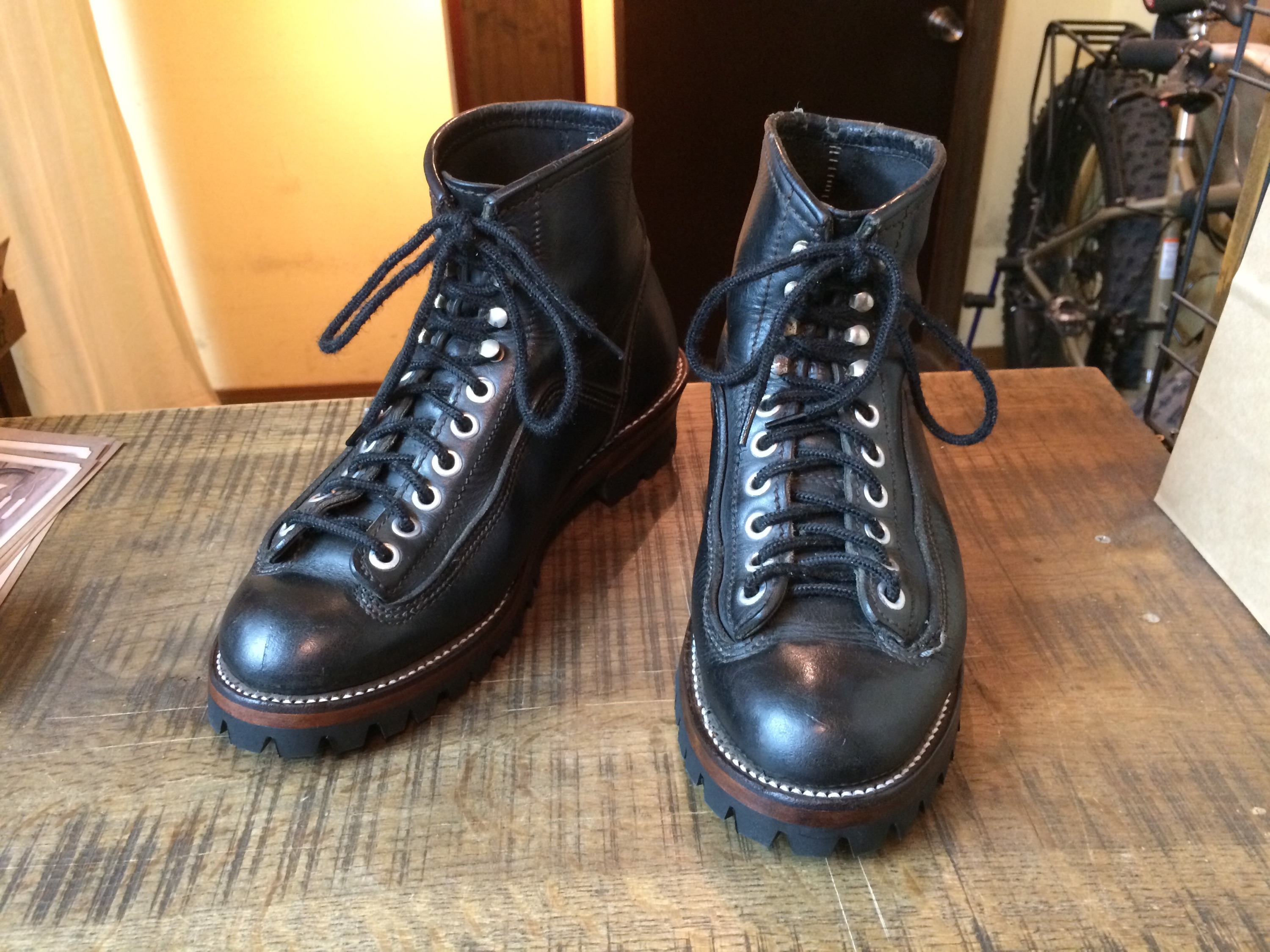 ロンウルフ LONE WOLF ハンター黒　ワークブーツ us8美品 ロンウルフ LONE WOLF ハンター黒 ワークブーツ us8美品 - メルカリ