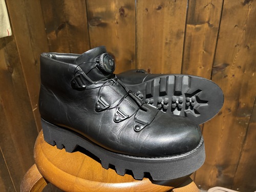 LONEWOLF(ロンウルフ) カーペンター Vibram#100ソールカスタム: ソール