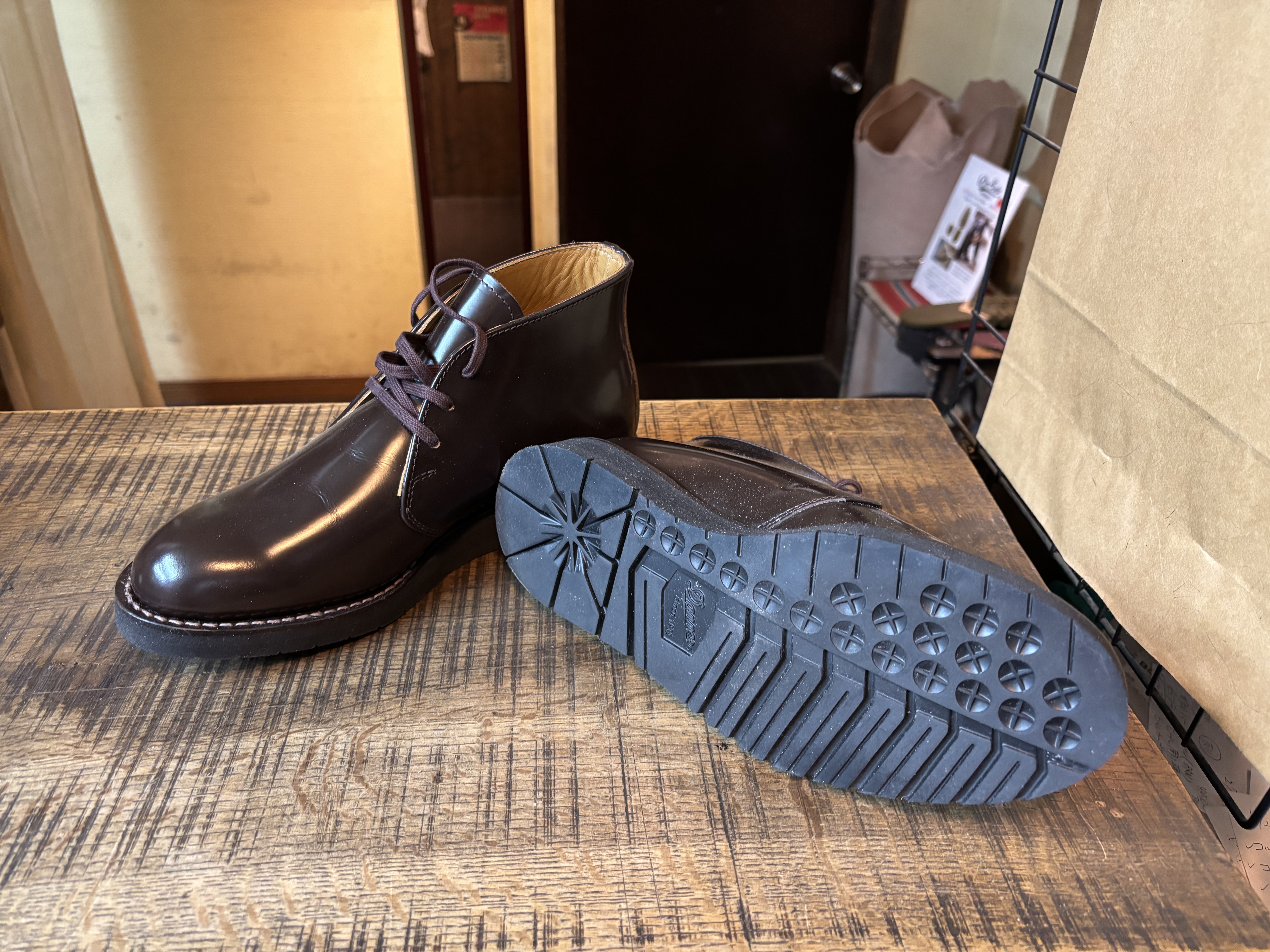 Danner (ダナー) ポストマンブーツ vibram#700コルクソール交換