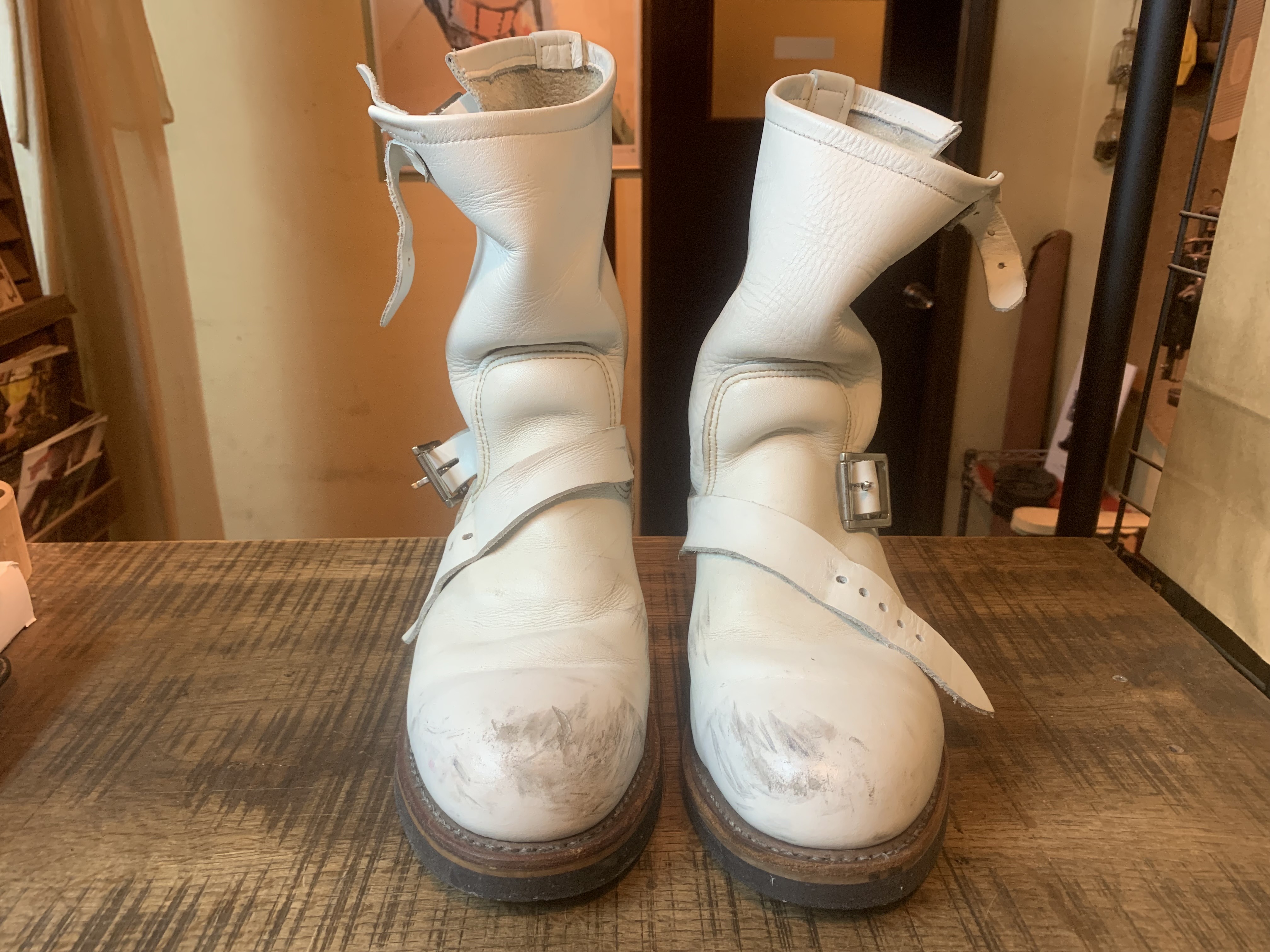 レッドウィング　8275 ７.5D ビームス別注　ホワイト　エンジニアブーツ 5.5D 良品 BEAMS別注 03年】レッドウィング 8275 エンジニア 白