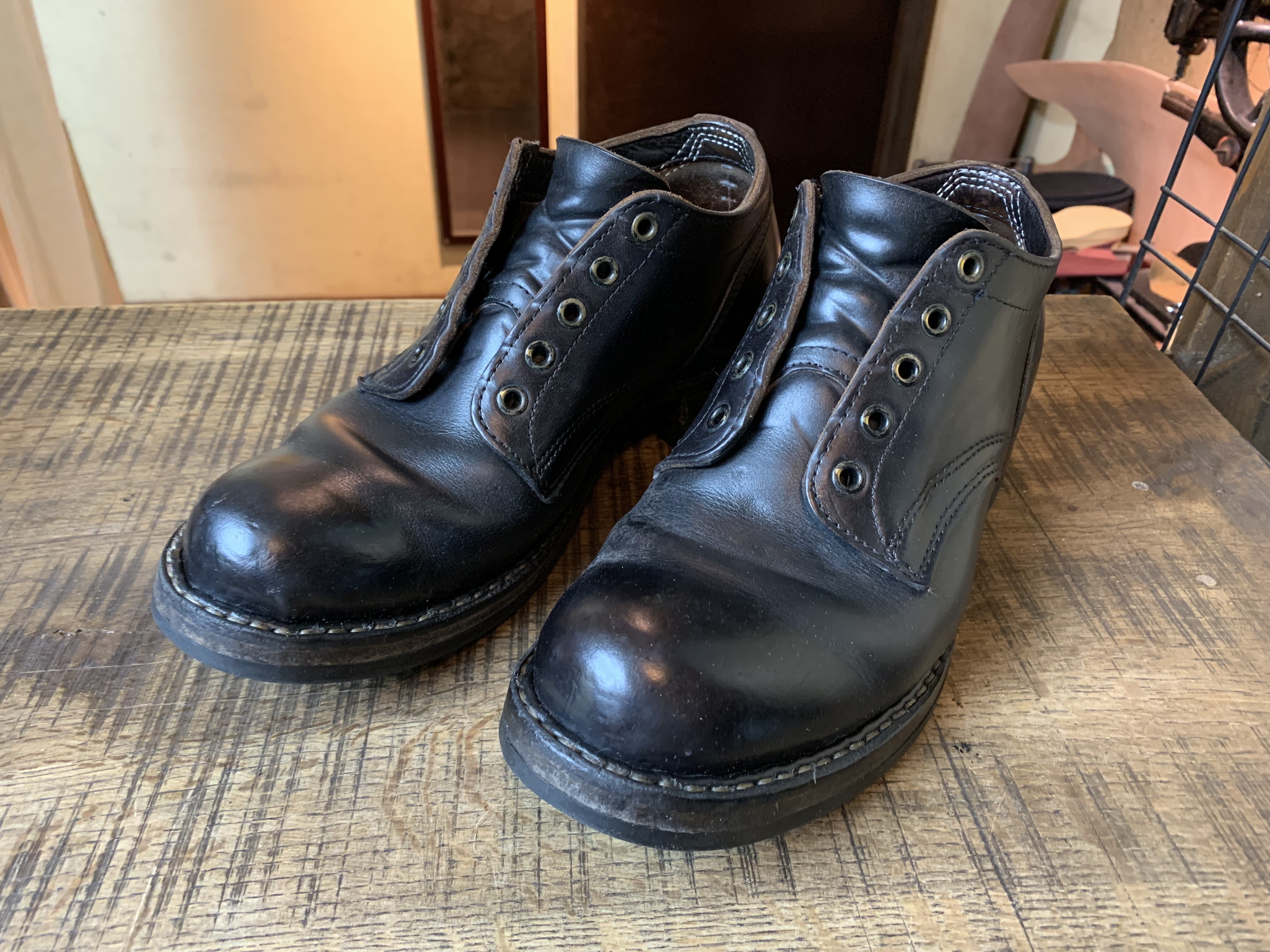 バーガンディ レザー モカシン　レザーソールVibramハーフソール付き　 靴 GEORGE COX🇬🇧 ジョージコックス vibram100ソールにカスタム も