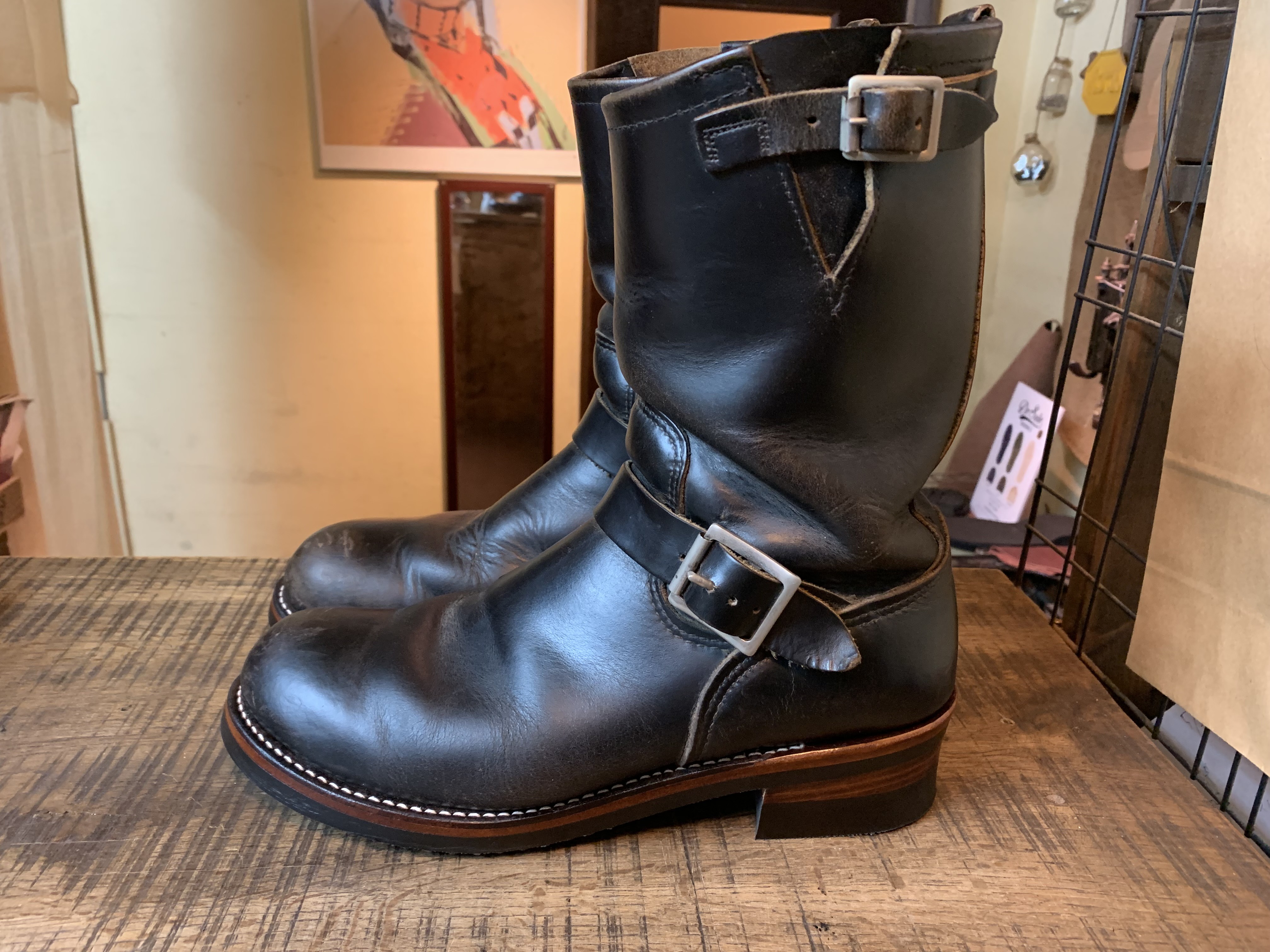 ロイヤルプッシー エンジニアブーツ Redwing エンジニアブーツ vibram#700オールソール交換: ソール