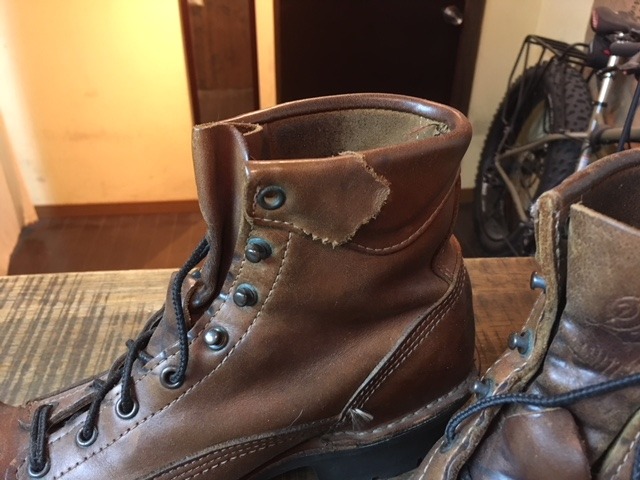 Danner(ダナー) 限定モデル 履き口レザーリペア: ソールリペア