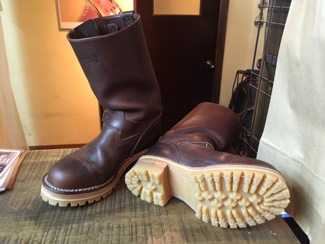 Wesco(ウエスコ) Boss vibram#100ハニー＆トゥキャップ カスタム: ソールリペア＆カスタム RED CLOUD